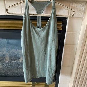 Gap built in bra tank top BNWT